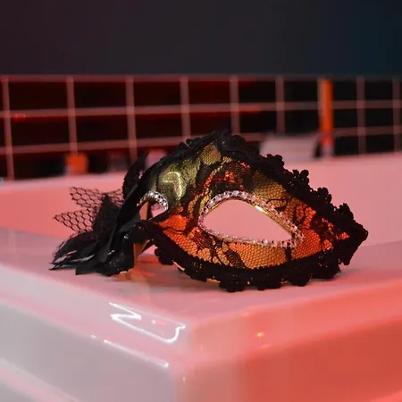 Nuit Insolite-room Love Saint-Germain (Meurthe-et-Moselle)