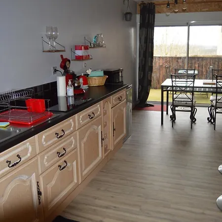 Guest house Nuit Insolite-room Love