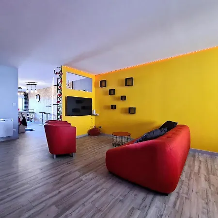 Nuit Insolite-room Love *