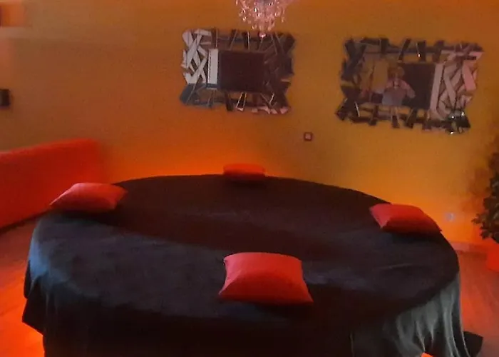 Nuit Insolite-room Love Penzion