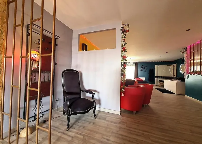 Penzion Nuit Insolite-room Love