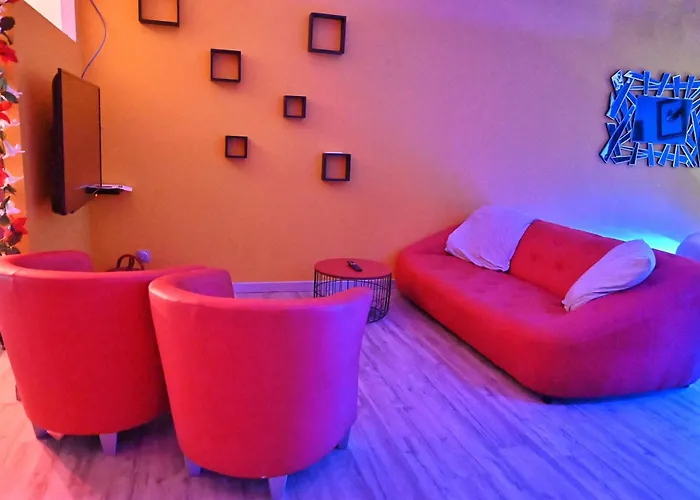 Penzion Nuit Insolite-room Love 3*